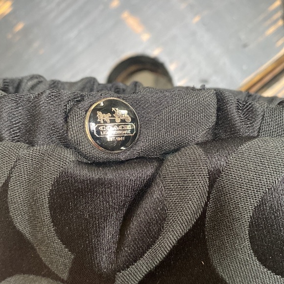 Coach Loryn Black Winter Boots - Quilted/Insulated with High Heels Size 7B - Picture 4 of 11